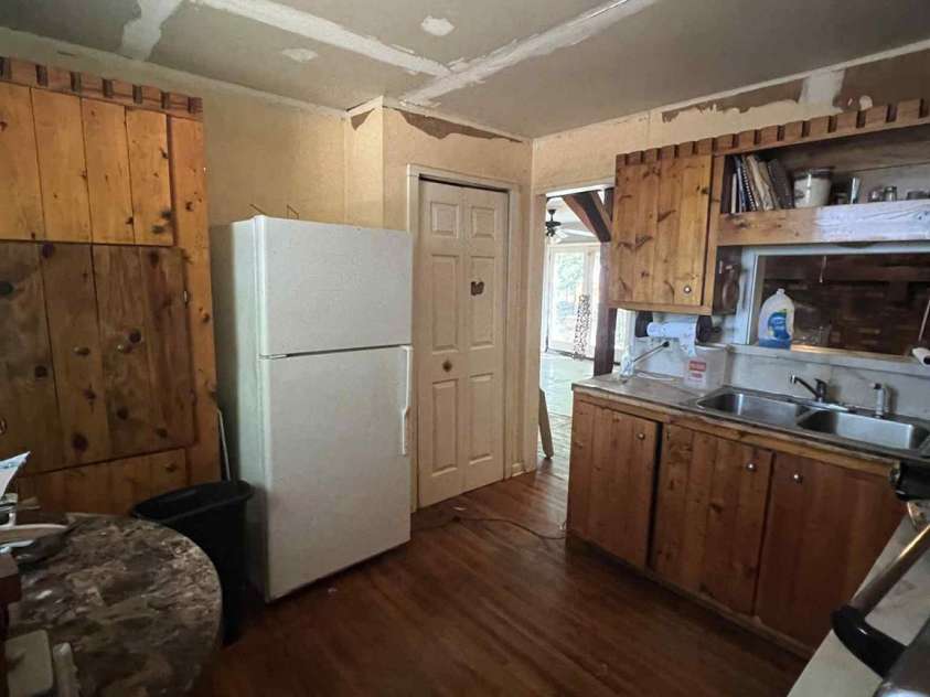 3396 Thompson Road, Lancaster, SC 29720.  MLS# CAR4300315, YatesRealty ID 526. 