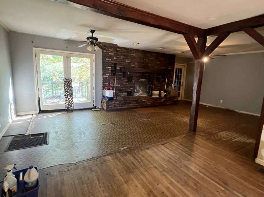 3396 Thompson Road, Lancaster, SC 29720.  MLS# CAR4300315, YatesRealty ID 526. 