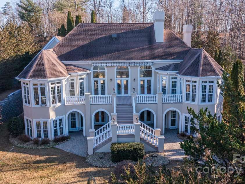 705 Lake Club Drive, Nebo, NC 28761.  MLS# CAR4202284, YatesRealty ID 5260. 