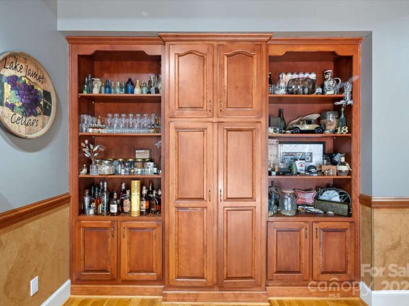 705 Lake Club Drive, Nebo, NC 28761.  MLS# CAR4202284, YatesRealty ID 5260. 