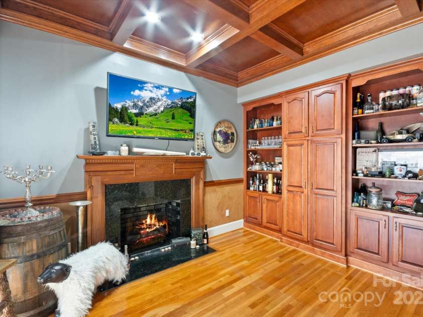 705 Lake Club Drive, Nebo, NC 28761.  MLS# CAR4202284, YatesRealty ID 5260. 