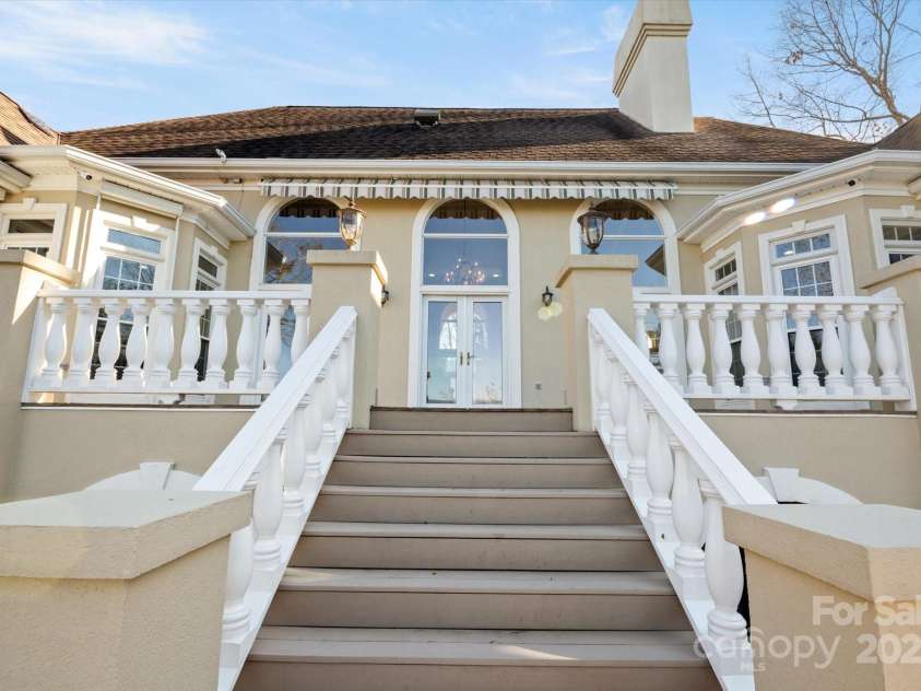 705 Lake Club Drive, Nebo, NC 28761.  MLS# CAR4202284, YatesRealty ID 5260. 