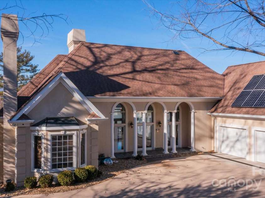 705 Lake Club Drive, Nebo, NC 28761.  MLS# CAR4202284, YatesRealty ID 5260. 