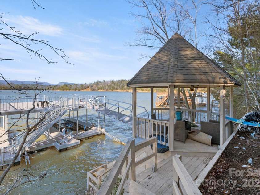 705 Lake Club Drive, Nebo, NC 28761.  MLS# CAR4202284, YatesRealty ID 5260. 
