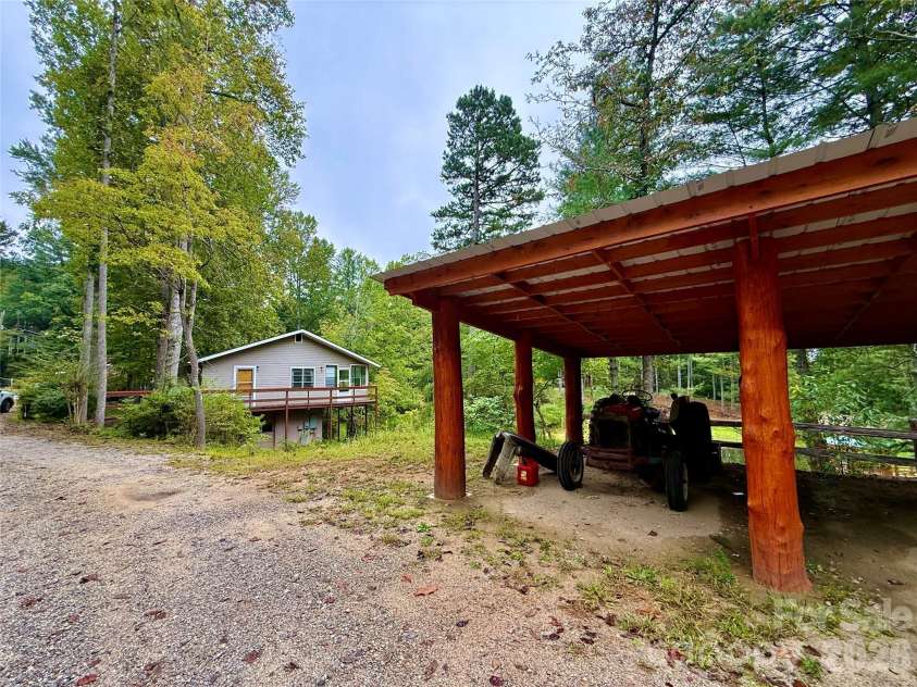 30 Lakemont Cottage Trail, Flat Rock, NC 28731.  MLS# CAR4426976, YatesRealty ID 52605. 