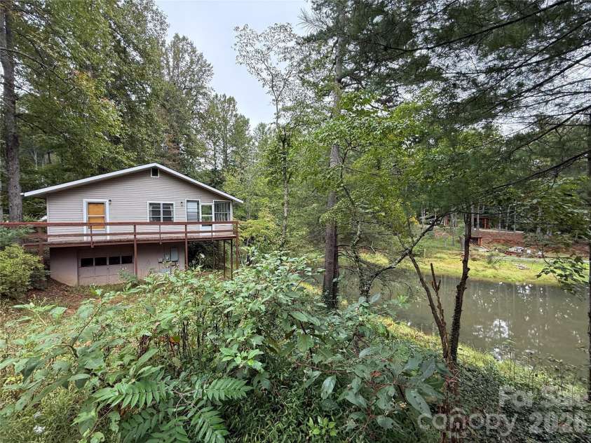30 Lakemont Cottage Trail, Flat Rock, NC 28731.  MLS# CAR4426976, YatesRealty ID 52605. 