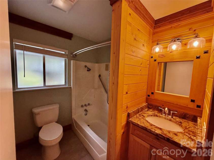 30 Lakemont Cottage Trail, Flat Rock, NC 28731.  MLS# CAR4426976, YatesRealty ID 52605. 
