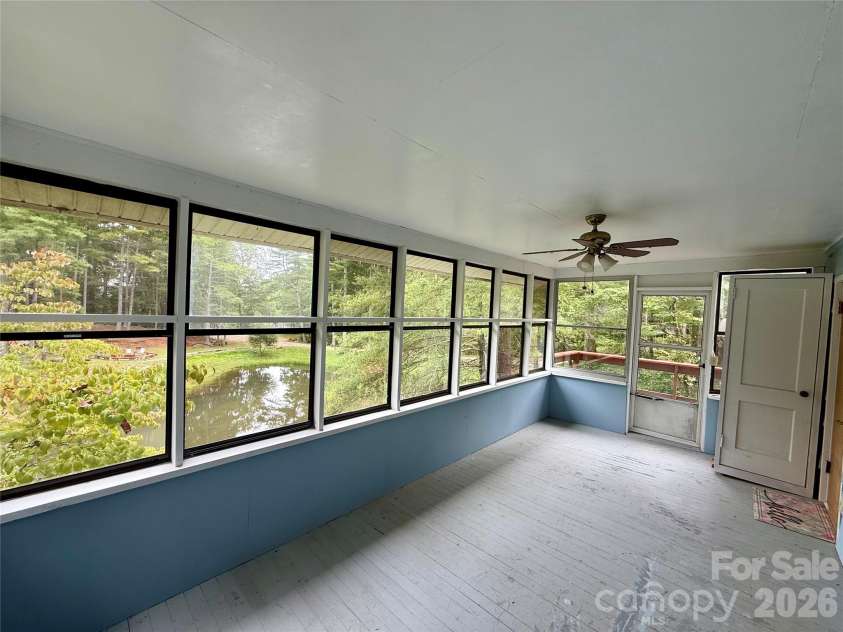 30 Lakemont Cottage Trail, Flat Rock, NC 28731.  MLS# CAR4426976, YatesRealty ID 52605. Sun Porch