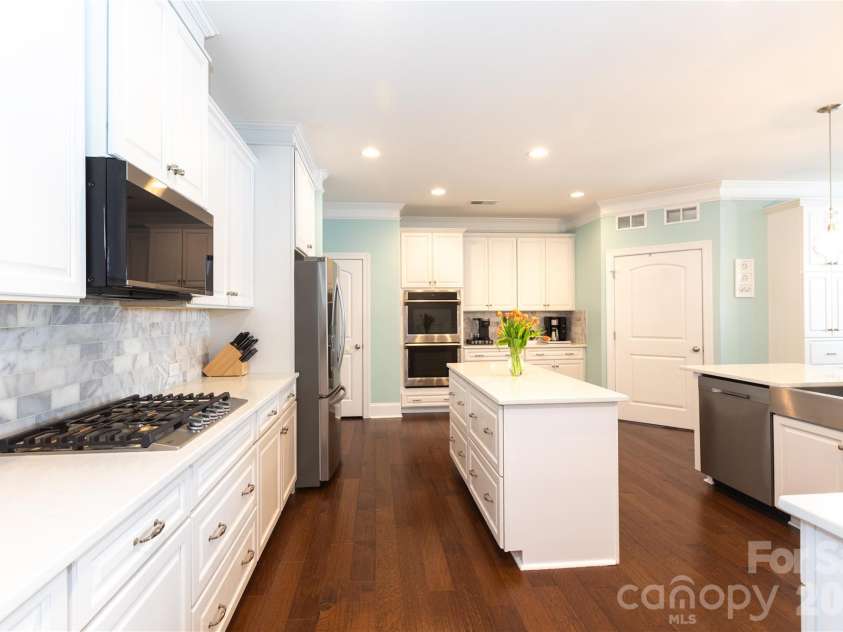10861 Parkhall Drive, Harrisburg, NC 28075.  MLS# CAR4358905, YatesRealty ID 5261. 