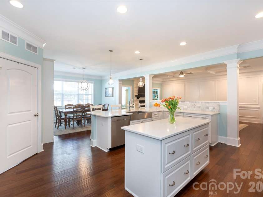 10861 Parkhall Drive, Harrisburg, NC 28075.  MLS# CAR4358905, YatesRealty ID 5261. 