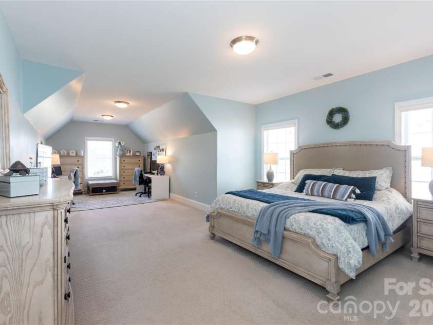 10861 Parkhall Drive, Harrisburg, NC 28075.  MLS# CAR4358905, YatesRealty ID 5261. 