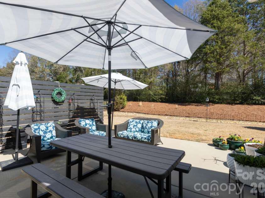 10861 Parkhall Drive, Harrisburg, NC 28075.  MLS# CAR4358905, YatesRealty ID 5261. 