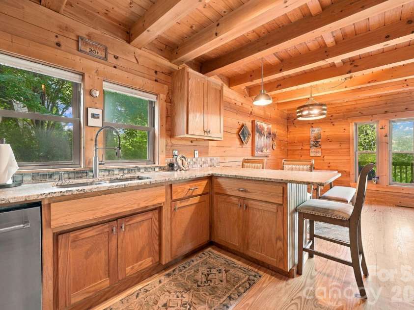 132 Falls View Trail, Lake Lure, NC 28746.  MLS# CAR4424804, YatesRealty ID 52610. 
