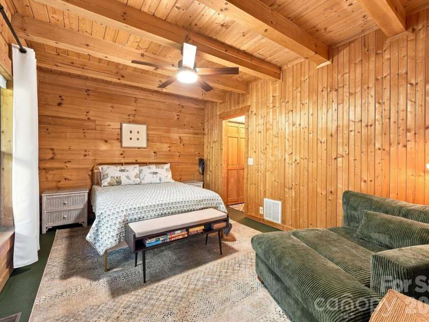 132 Falls View Trail, Lake Lure, NC 28746.  MLS# CAR4424804, YatesRealty ID 52610. 