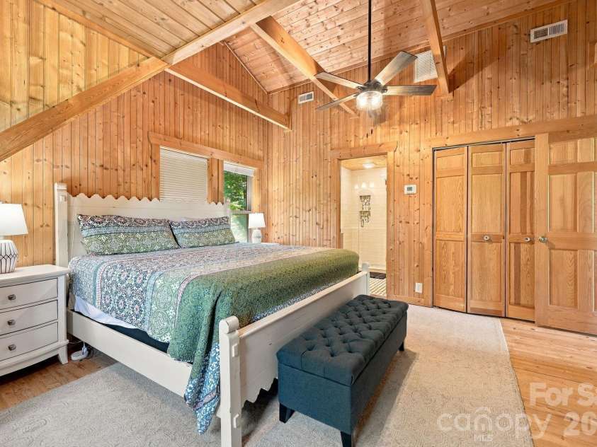 132 Falls View Trail, Lake Lure, NC 28746.  MLS# CAR4424804, YatesRealty ID 52610. 