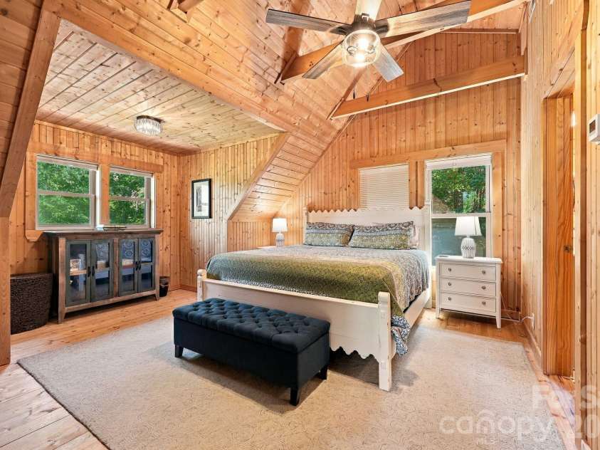 132 Falls View Trail, Lake Lure, NC 28746.  MLS# CAR4424804, YatesRealty ID 52610. Primary bedroom