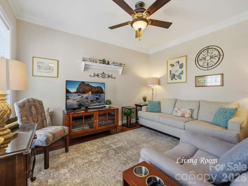 6107 Eisenhower Lane, Indian Trail, NC 28079.  MLS# CAR4427789, YatesRealty ID 52613. 