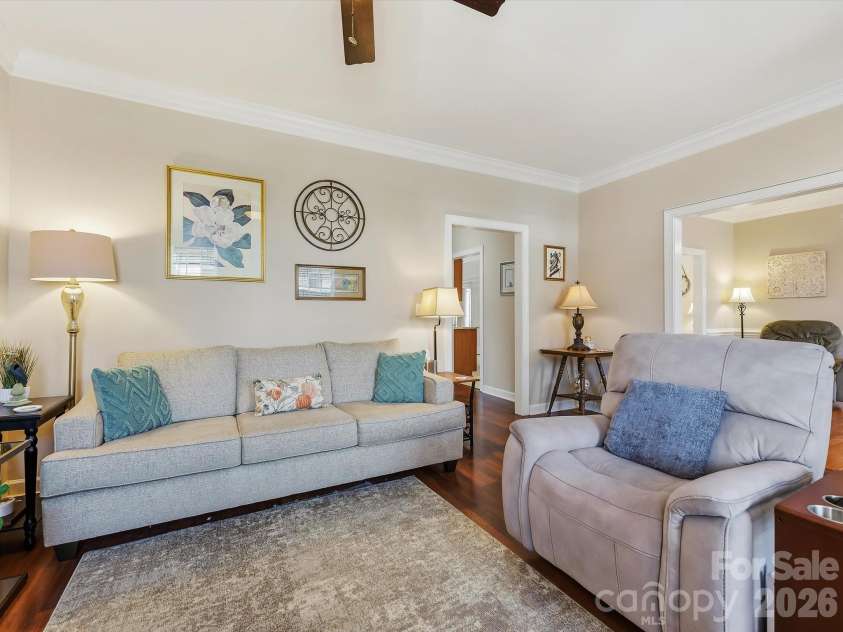 6107 Eisenhower Lane, Indian Trail, NC 28079.  MLS# CAR4427789, YatesRealty ID 52613. 