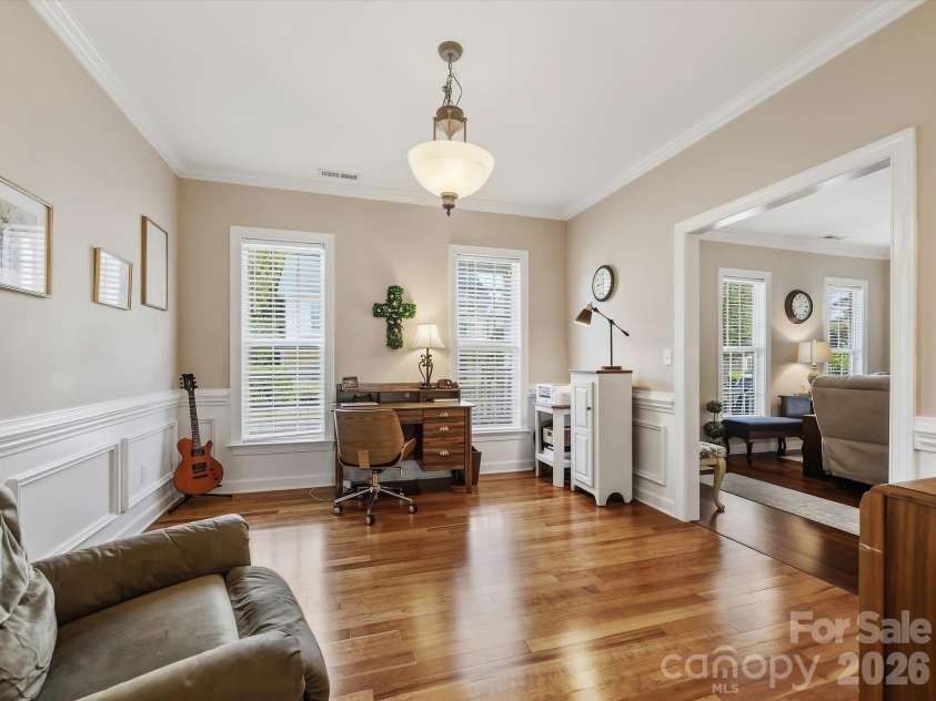 6107 Eisenhower Lane, Indian Trail, NC 28079.  MLS# CAR4427789, YatesRealty ID 52613. 