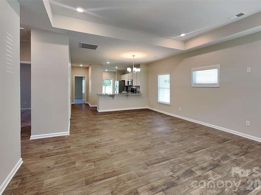 528 Cabarrus Avenue, Mooresville, NC 28115.  MLS# CAR4427984, YatesRealty ID 52616. 