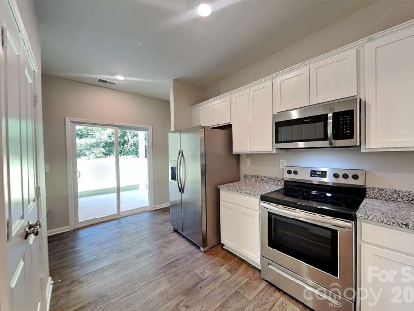 528 Cabarrus Avenue, Mooresville, NC 28115.  MLS# CAR4427984, YatesRealty ID 52616. 