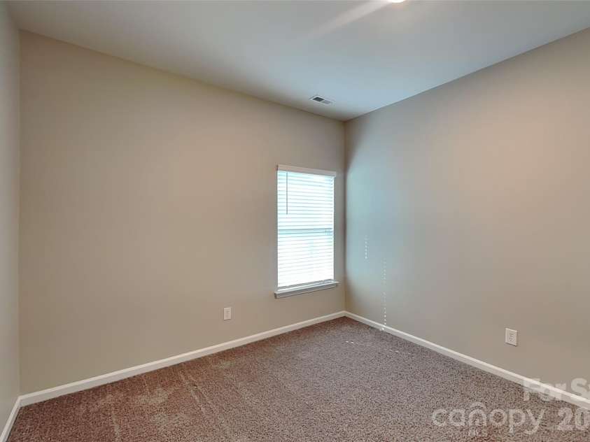 528 Cabarrus Avenue, Mooresville, NC 28115.  MLS# CAR4427984, YatesRealty ID 52616. 