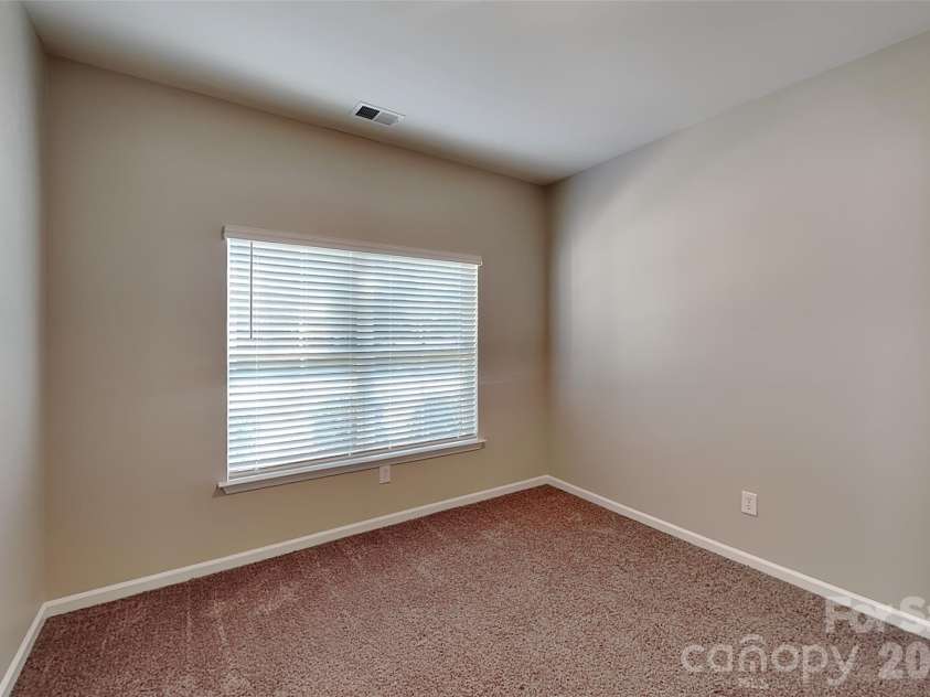 528 Cabarrus Avenue, Mooresville, NC 28115.  MLS# CAR4427984, YatesRealty ID 52616. 