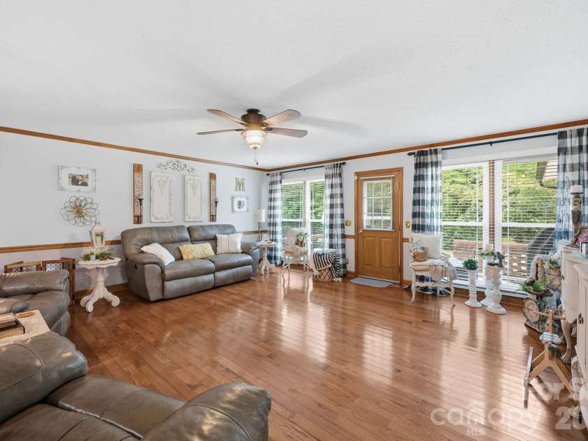 1734 Bellamy Circle, Albemarle, NC 28001.  MLS# CAR4427915, YatesRealty ID 52618. 