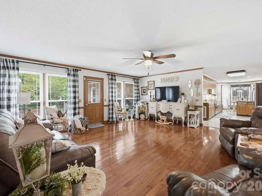 1734 Bellamy Circle, Albemarle, NC 28001.  MLS# CAR4427915, YatesRealty ID 52618. 