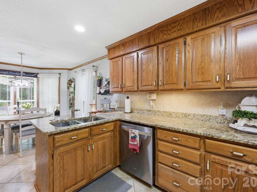 1734 Bellamy Circle, Albemarle, NC 28001.  MLS# CAR4427915, YatesRealty ID 52618. 