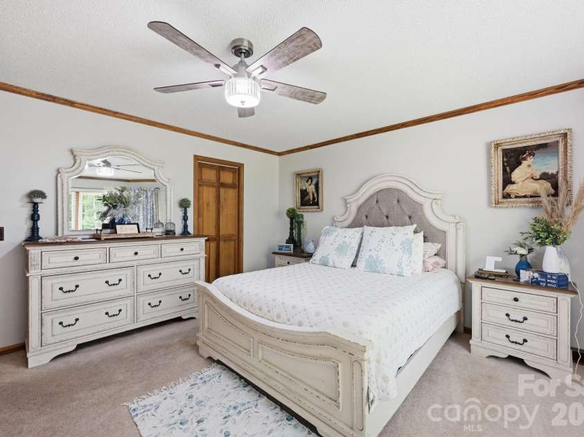 1734 Bellamy Circle, Albemarle, NC 28001.  MLS# CAR4427915, YatesRealty ID 52618. 