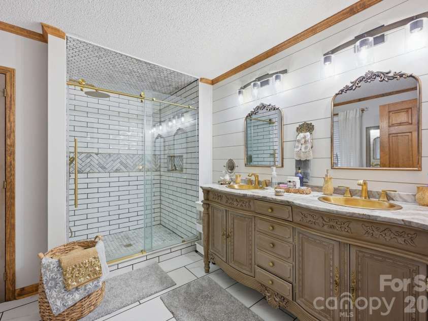 1734 Bellamy Circle, Albemarle, NC 28001.  MLS# CAR4427915, YatesRealty ID 52618. 