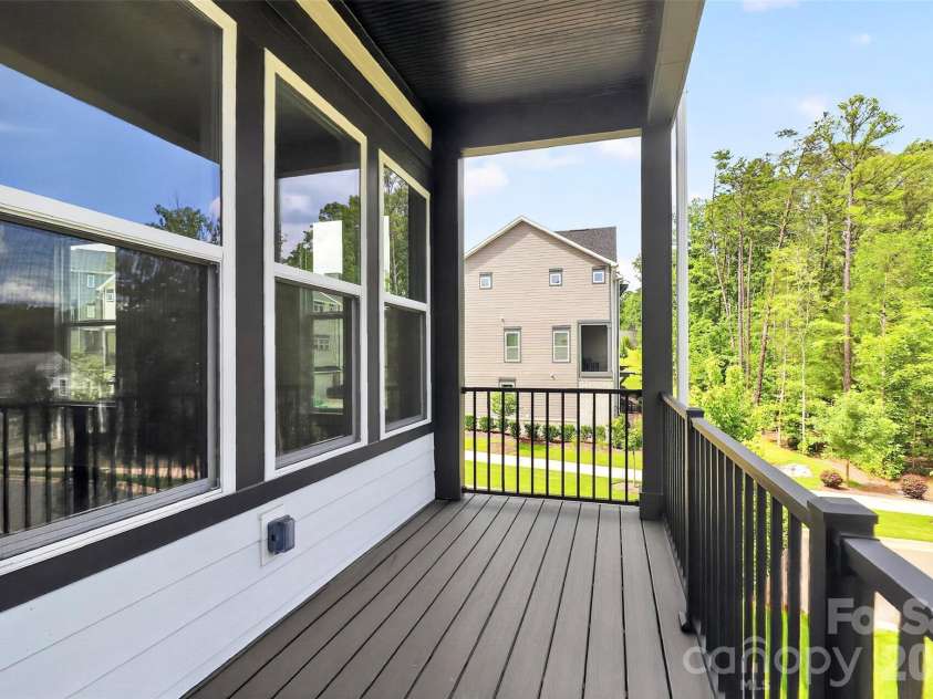 416 Nathaniel Way, Charlotte, NC 28213.  MLS# CAR4427659, YatesRealty ID 52619. 