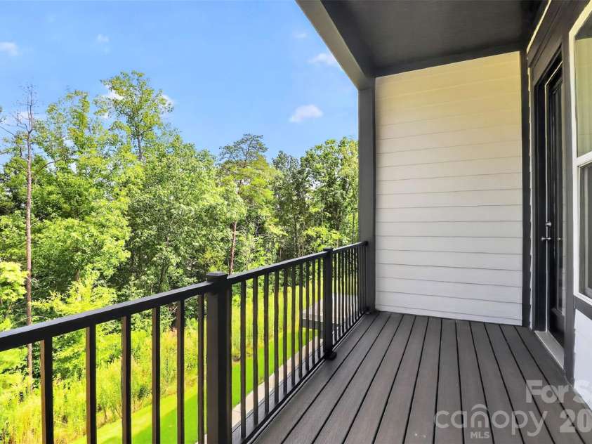 416 Nathaniel Way, Charlotte, NC 28213.  MLS# CAR4427659, YatesRealty ID 52619. 