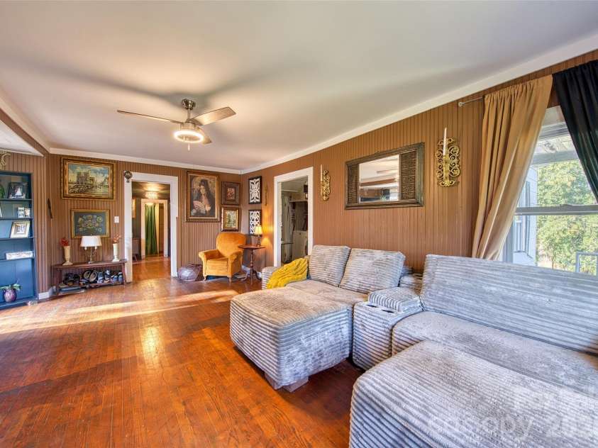 159 Ballew Street, Canton, NC 28716.  MLS# CAR4426671, YatesRealty ID 52622. 
