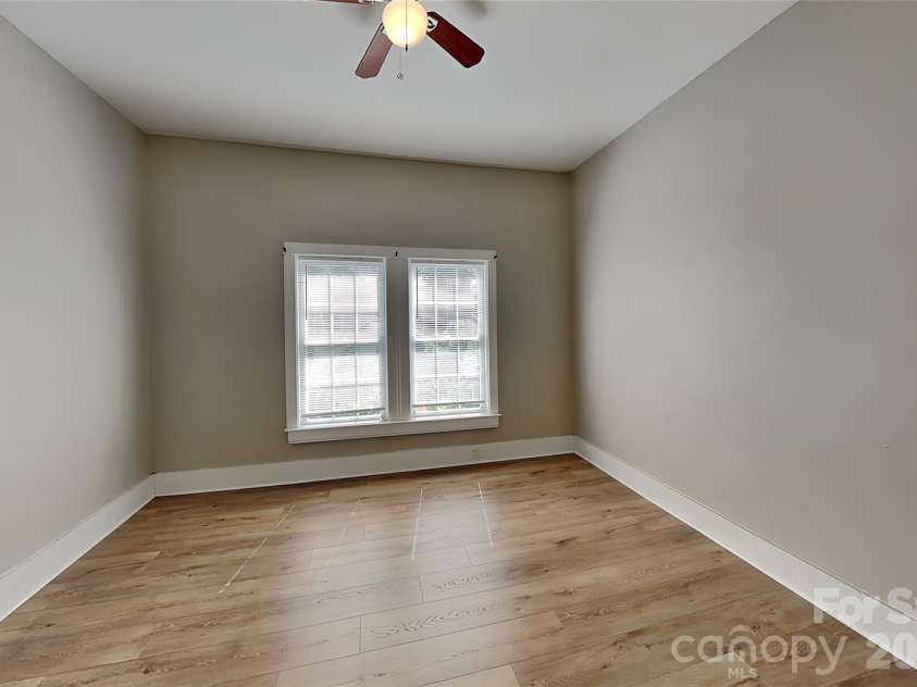 318 Bruce Avenue, Mooresville, NC 28115.  MLS# CAR4428004, YatesRealty ID 52626. 