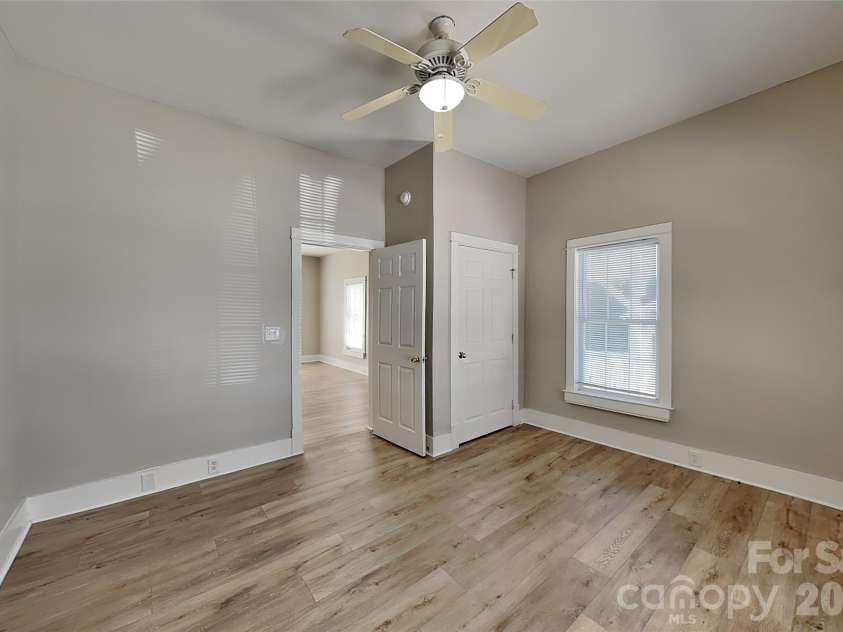 318 Bruce Avenue, Mooresville, NC 28115.  MLS# CAR4428004, YatesRealty ID 52626. 
