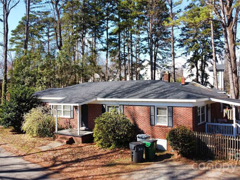 1738 Matheson Avenue, Charlotte, NC 28205.  MLS# CAR4228265, YatesRealty ID 5263. 