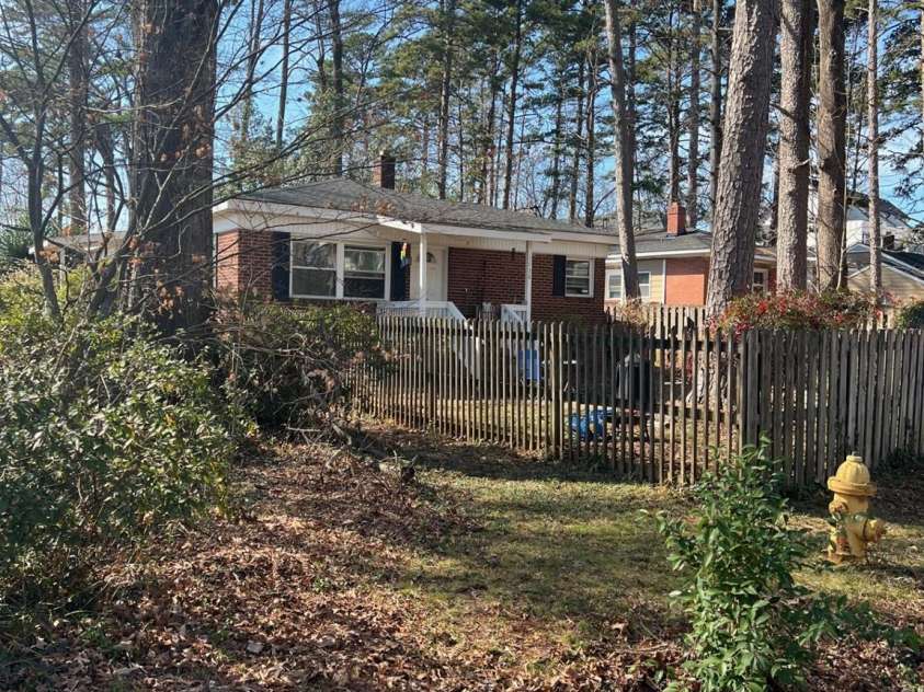 1738 Matheson Avenue, Charlotte, NC 28205.  MLS# CAR4228265, YatesRealty ID 5263. 