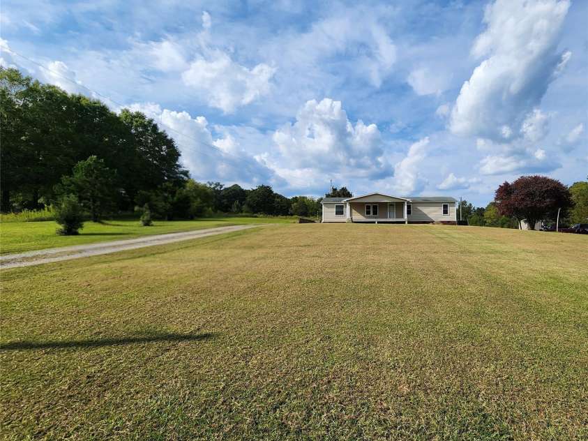 303 Johnson Dairy Road, Mooresville, NC 28115.  MLS# CAR4303306, YatesRealty ID 5263. 