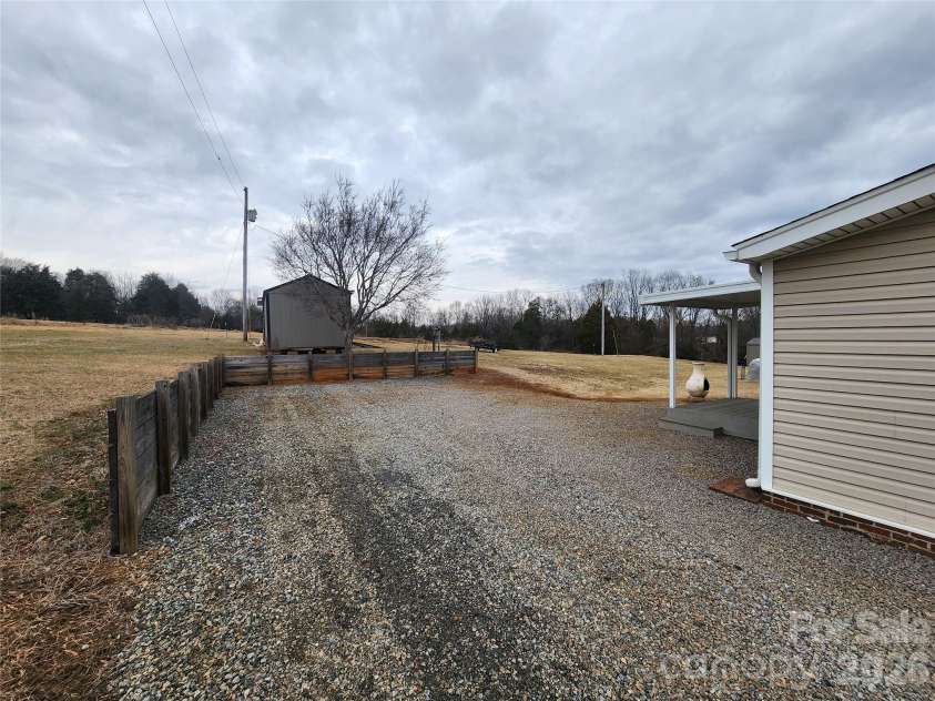 303 Johnson Dairy Road, Mooresville, NC 28115.  MLS# CAR4303306, YatesRealty ID 5263. 