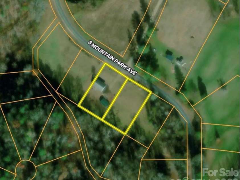 4552 Mountain Park Avenue, Connelly Springs, NC 28612.  MLS# CAR4426695, YatesRealty ID 52634. 