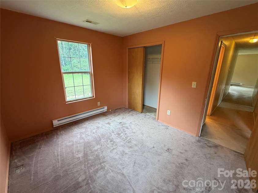 4552 Mountain Park Avenue, Connelly Springs, NC 28612.  MLS# CAR4426695, YatesRealty ID 52634. 