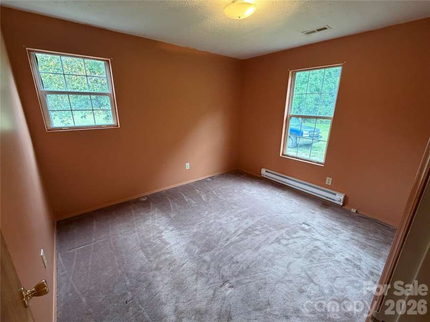 4552 Mountain Park Avenue, Connelly Springs, NC 28612.  MLS# CAR4426695, YatesRealty ID 52634. 
