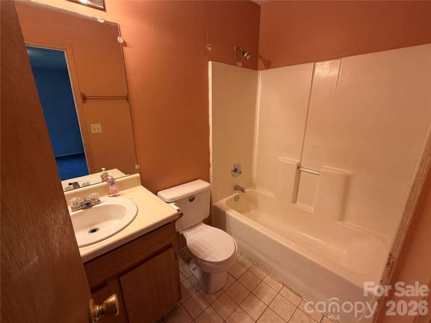 4552 Mountain Park Avenue, Connelly Springs, NC 28612.  MLS# CAR4426695, YatesRealty ID 52634. 