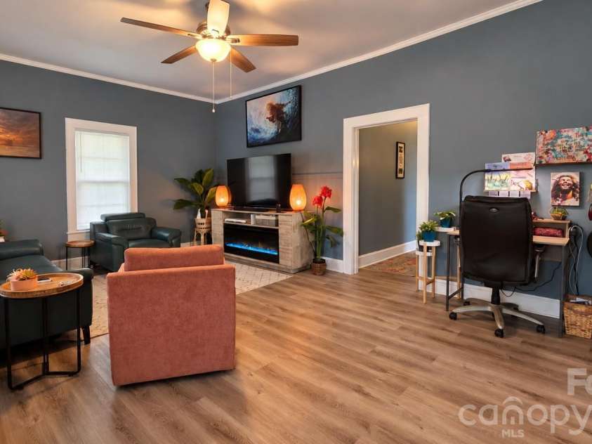 3481 Roberta Road, Concord, NC 28027.  MLS# CAR4426712, YatesRealty ID 52635. 