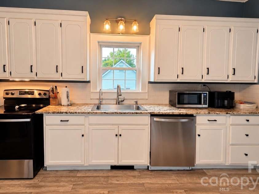 3481 Roberta Road, Concord, NC 28027.  MLS# CAR4426712, YatesRealty ID 52635. 