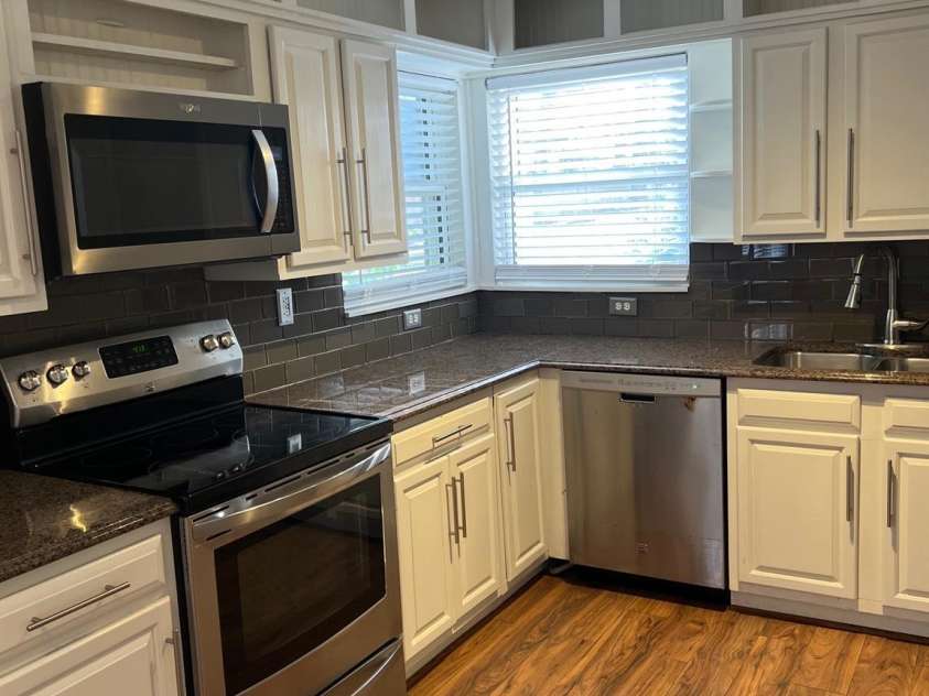 2921 Fort Street, Charlotte, NC 28205.  MLS# CAR4228830, YatesRealty ID 5264. 