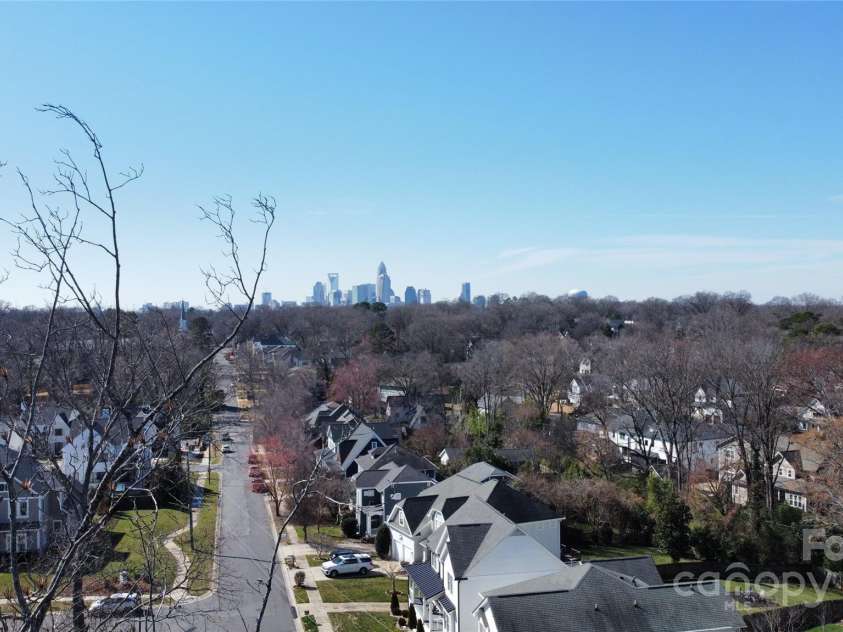 2921 Fort Street, Charlotte, NC 28205.  MLS# CAR4228830, YatesRealty ID 5264. 