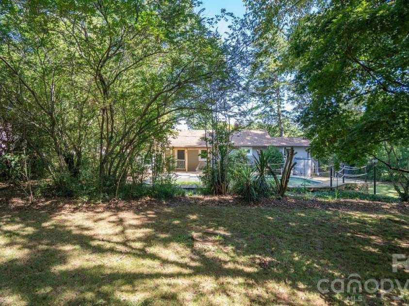 78 Stonecrest Circle, Concord, NC 28027.  MLS# CAR4426598, YatesRealty ID 52640. 